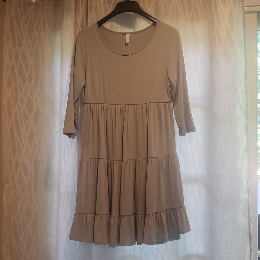 Light blue long sleeved tiered maternity dress
